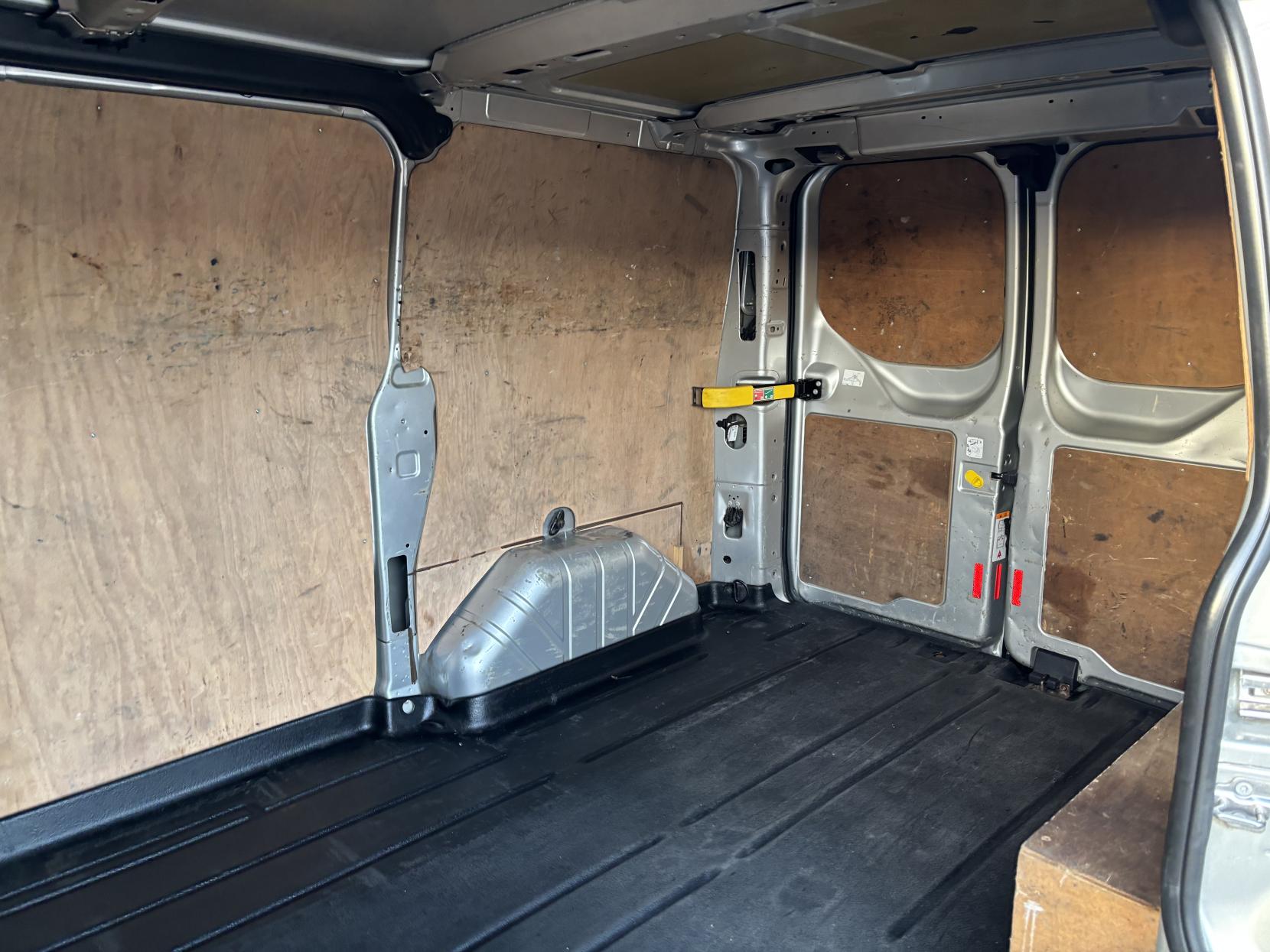 Ford Transit Custom 2.0 TDCi 290 Limited Panel Van 5dr Diesel Manual L1 H1 (163 g/km, 128 bhp)