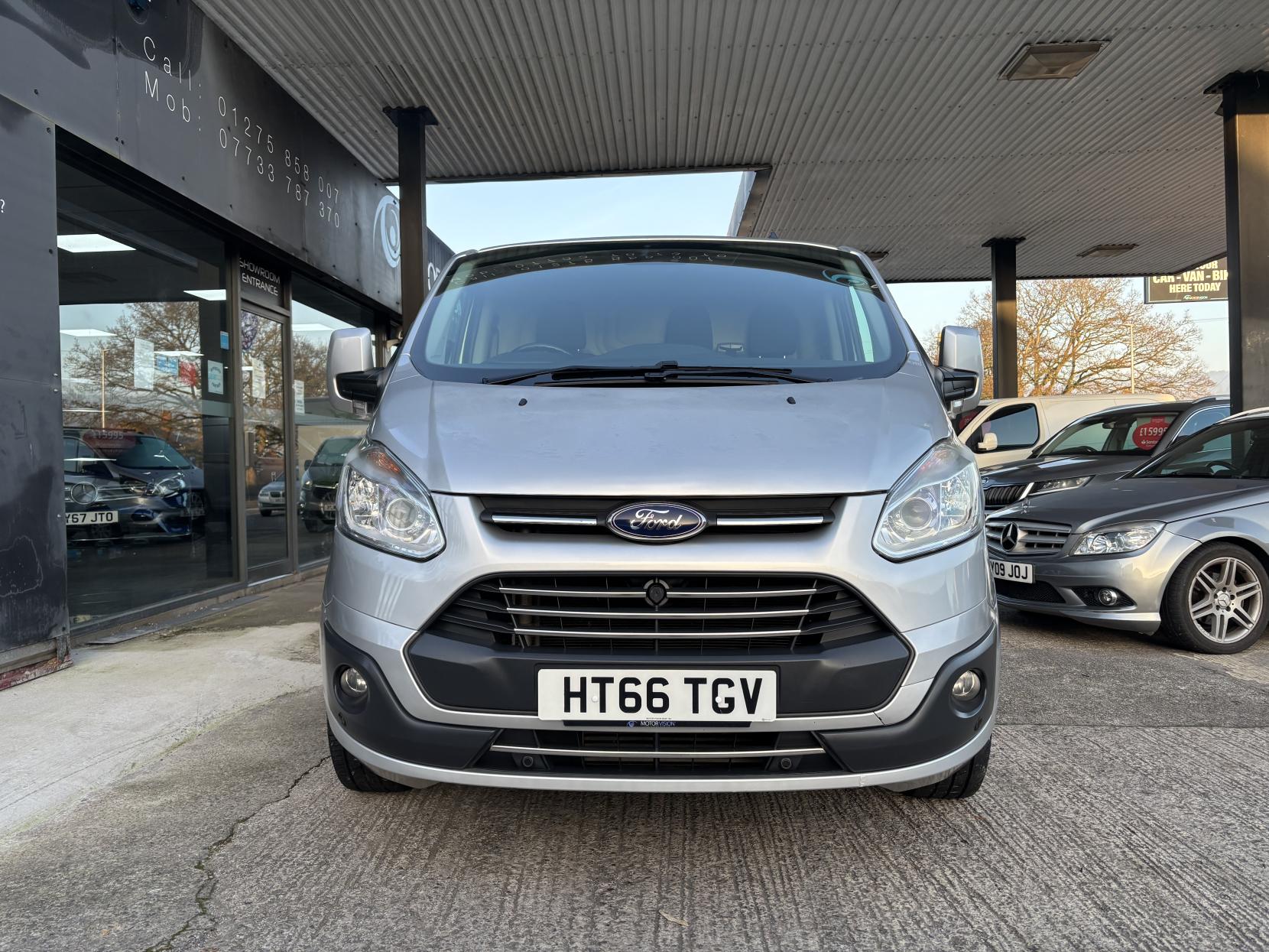 Ford Transit Custom 2.0 TDCi 290 Limited Panel Van 5dr Diesel Manual L1 H1 (163 g/km, 128 bhp)