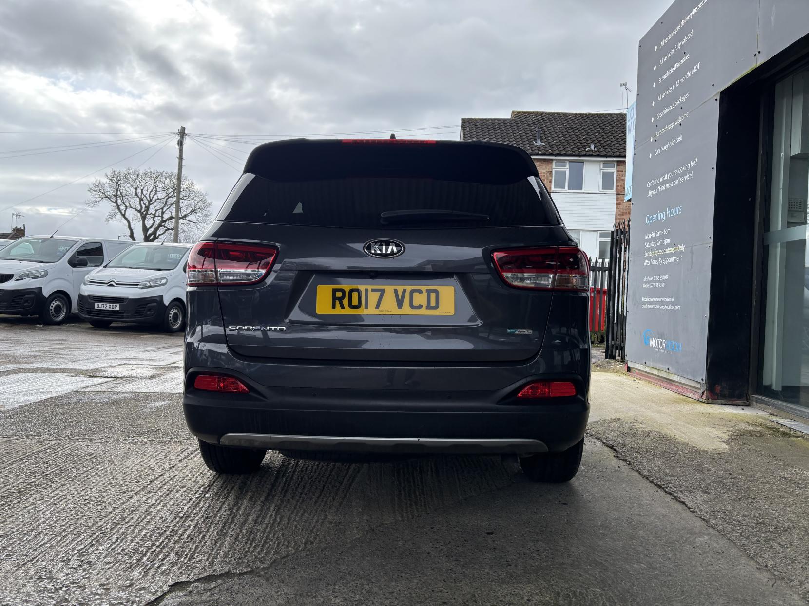 Kia Sorento 2.2 CRDi KX-3 SUV 5dr Diesel Auto AWD Euro 6 (197 bhp)