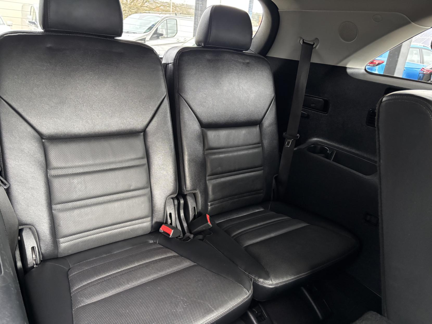 Kia Sorento 2.2 CRDi KX-3 SUV 5dr Diesel Auto AWD Euro 6 (197 bhp)