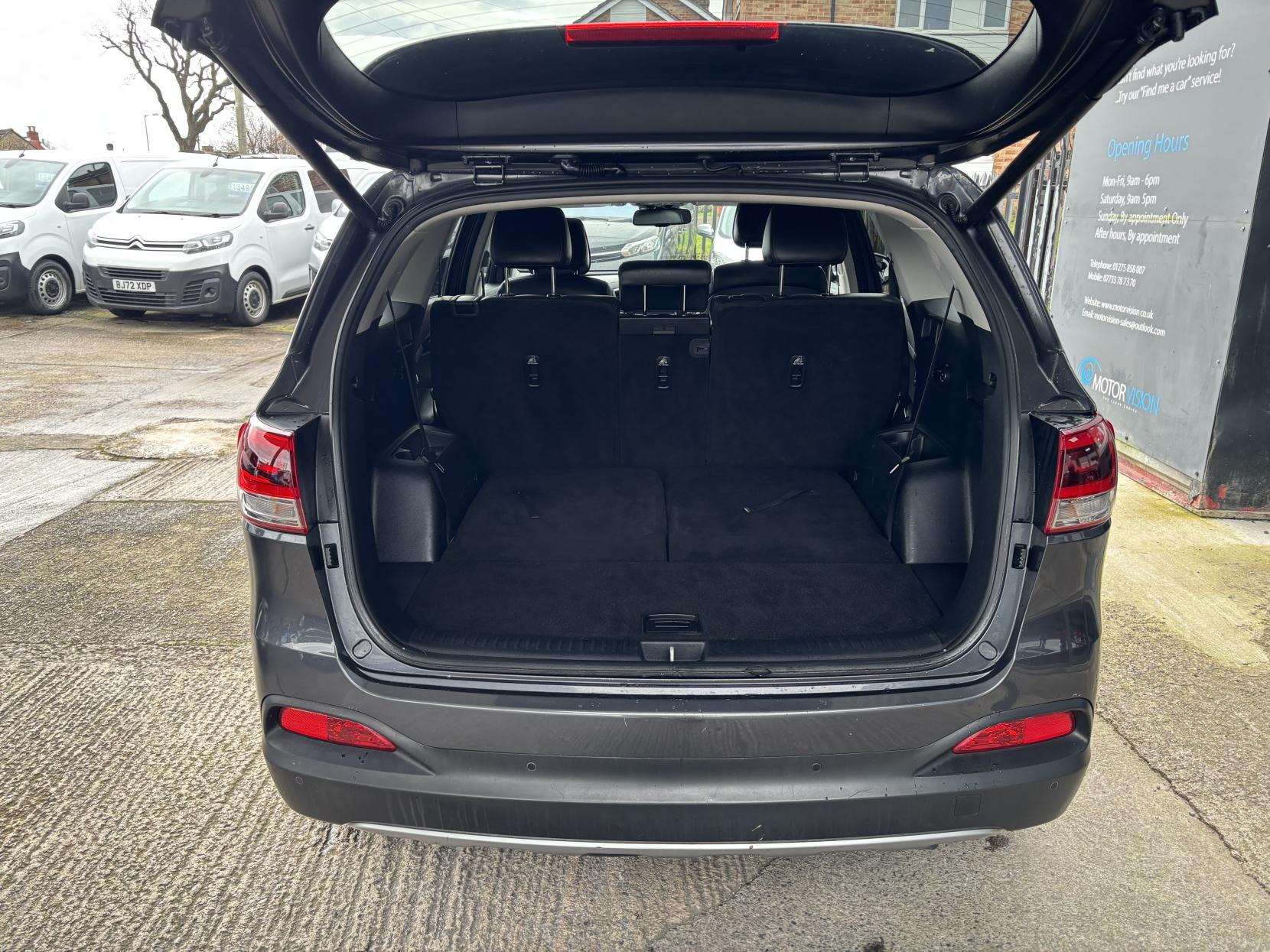 Kia Sorento 2.2 CRDi KX-3 SUV 5dr Diesel Auto AWD Euro 6 (197 bhp)