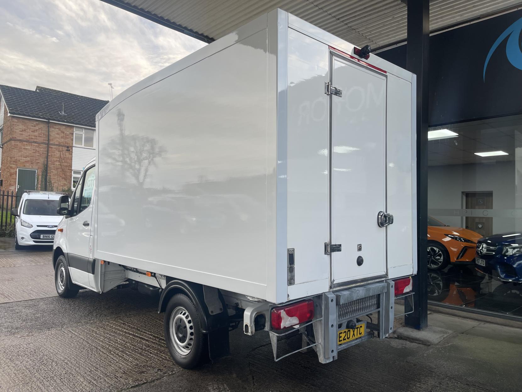 Mercedes-Benz Sprinter 2.1 314 CDI Temperature Controlled Automatic  Diesel G-Tronic+ RWD L2 Euro 6 (143 ps)