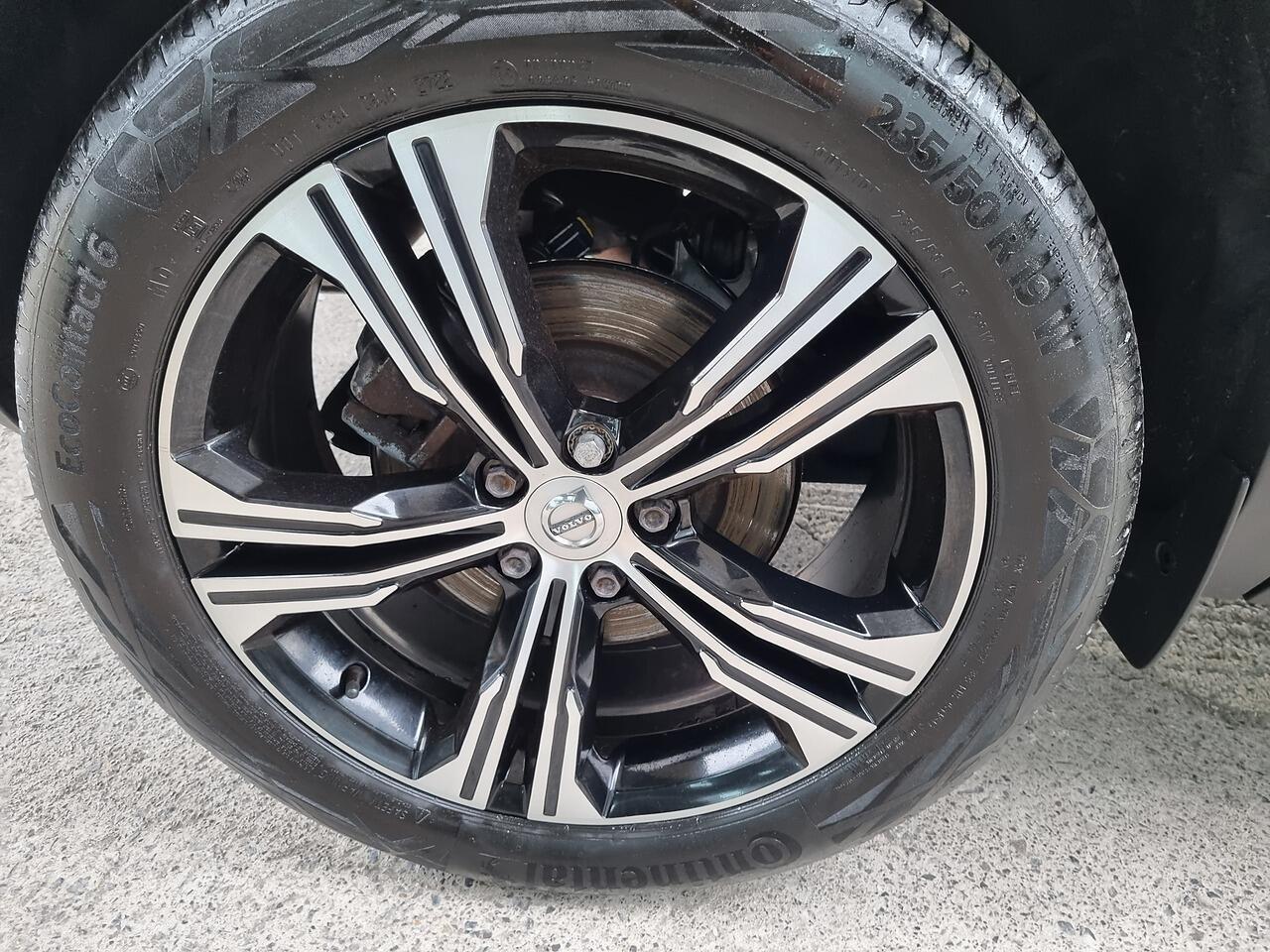 Volvo XC40 1.5h T5 Twin Engine Recharge 10.7kWh Inscription Pro SUV 5dr Petrol Plug-in Hybrid Auto Euro 6 (s/s) (262 ps)