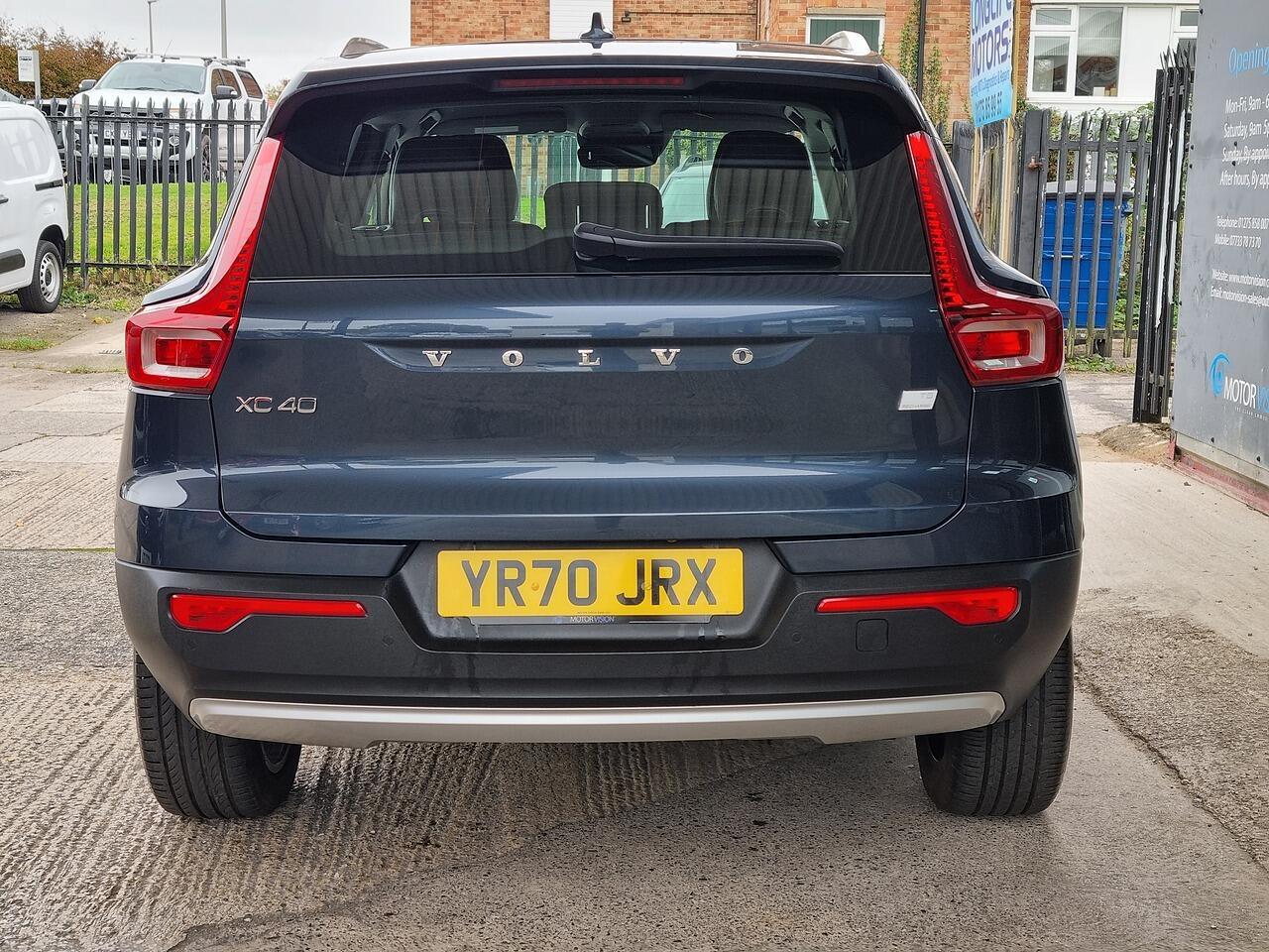 Volvo XC40 1.5h T5 Twin Engine Recharge 10.7kWh Inscription Pro SUV 5dr Petrol Plug-in Hybrid Auto Euro 6 (s/s) (262 ps)