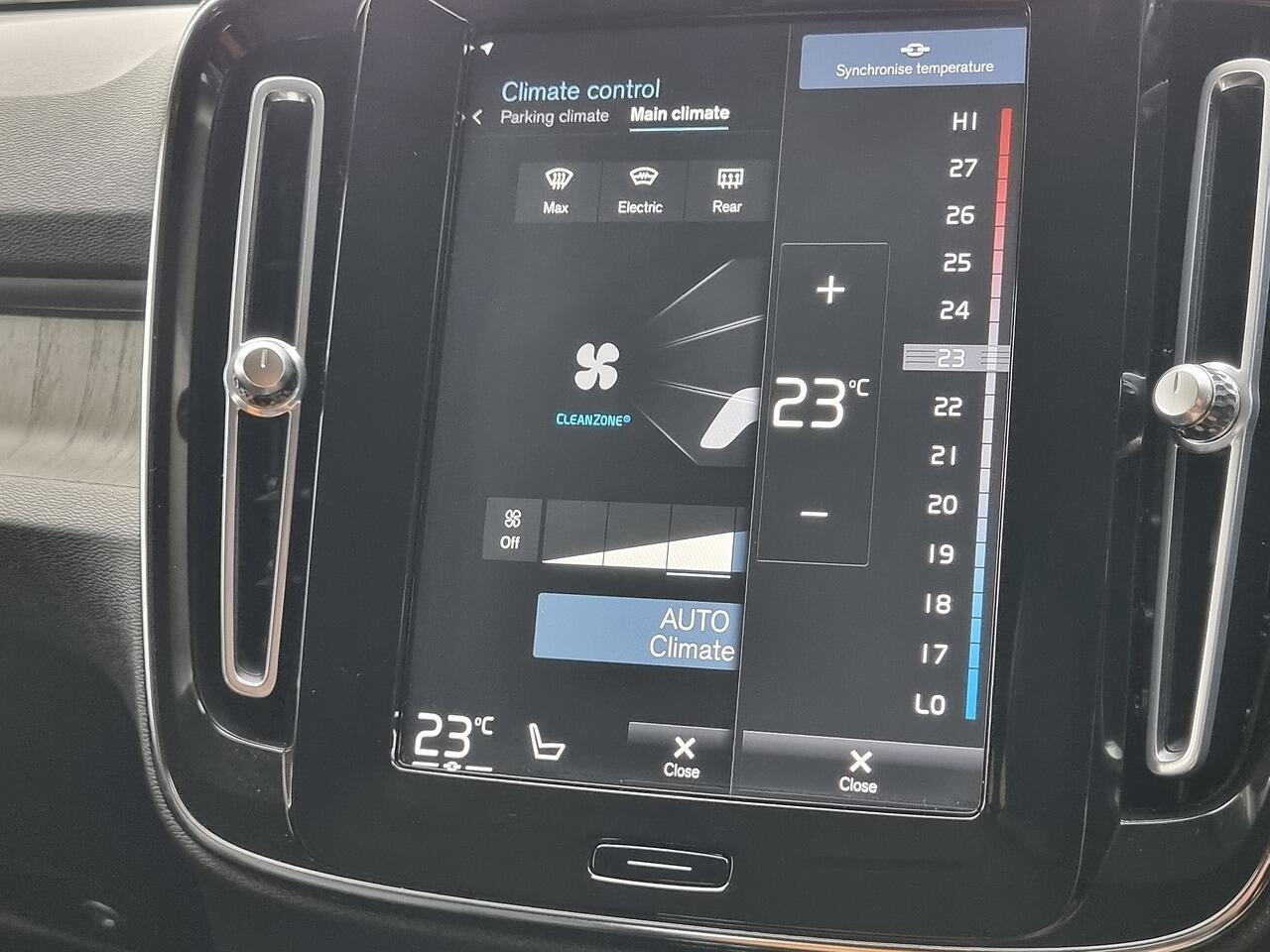 Volvo XC40 1.5h T5 Twin Engine Recharge 10.7kWh Inscription Pro SUV 5dr Petrol Plug-in Hybrid Auto Euro 6 (s/s) (262 ps)