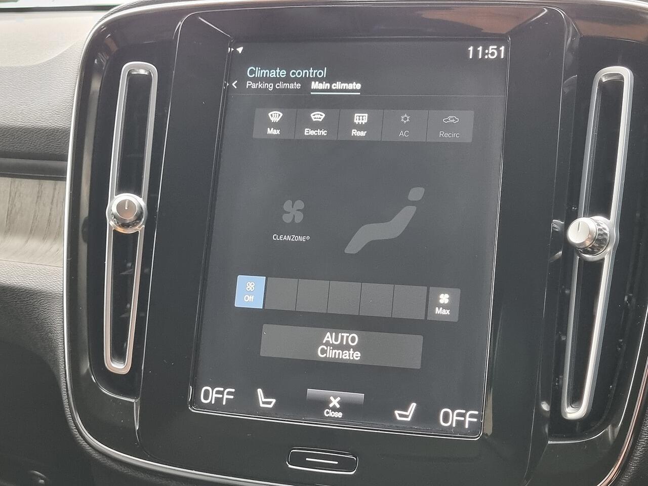 Volvo XC40 1.5h T5 Twin Engine Recharge 10.7kWh Inscription Pro SUV 5dr Petrol Plug-in Hybrid Auto Euro 6 (s/s) (262 ps)