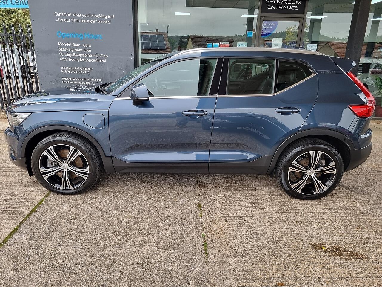 Volvo XC40 1.5h T5 Twin Engine Recharge 10.7kWh Inscription Pro SUV 5dr Petrol Plug-in Hybrid Auto Euro 6 (s/s) (262 ps)