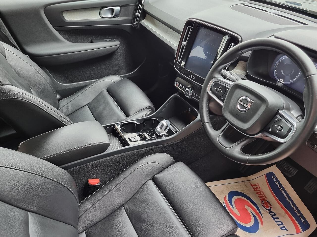 Volvo XC40 1.5h T5 Twin Engine Recharge 10.7kWh Inscription Pro SUV 5dr Petrol Plug-in Hybrid Auto Euro 6 (s/s) (262 ps)