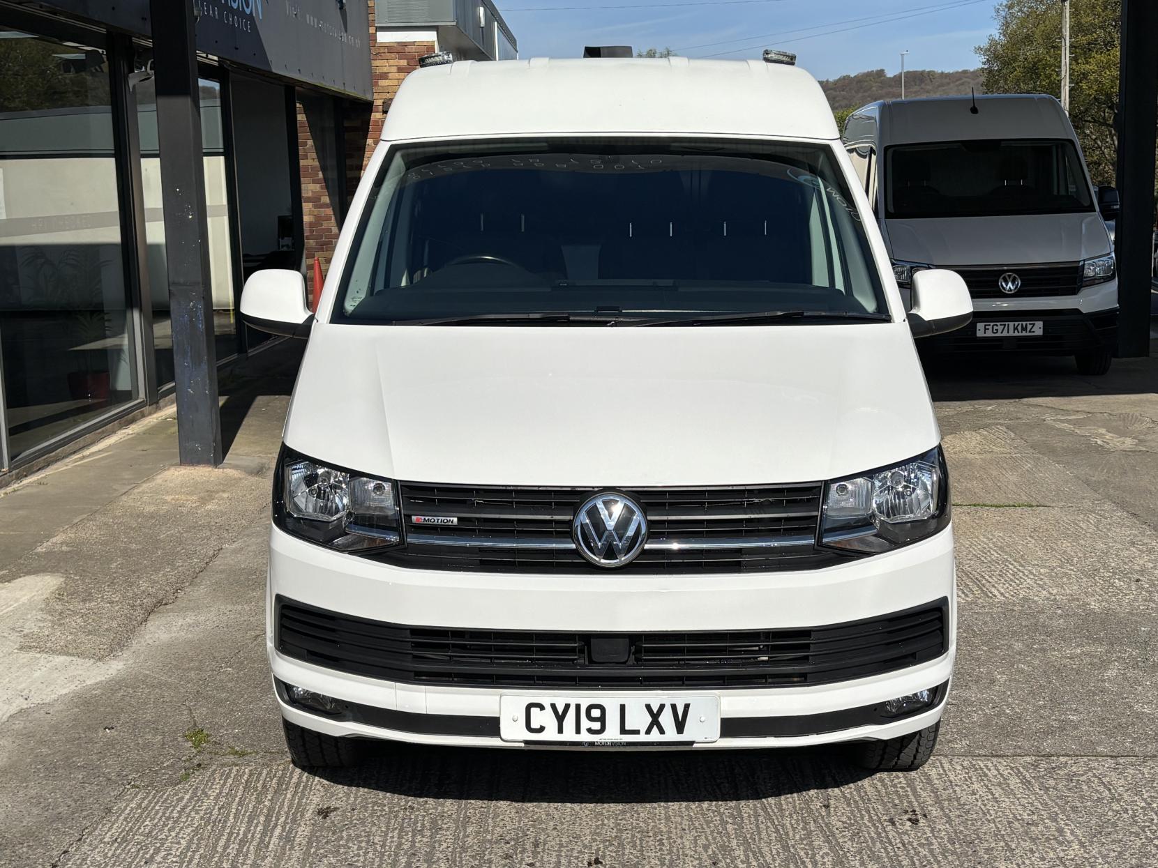 Volkswagen Transporter 2.0 TDI T32 BlueMotion Tech Highline Panel Van 5dr Diesel Manual 4Motion SWB Euro 6 (s/s) (150 ps)