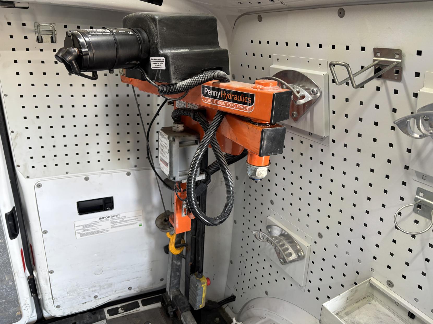 Volkswagen Transporter 2.0 TDI T32 BlueMotion Tech Highline Panel Van 5dr Diesel Manual 4Motion SWB Euro 6 (s/s) (150 ps)