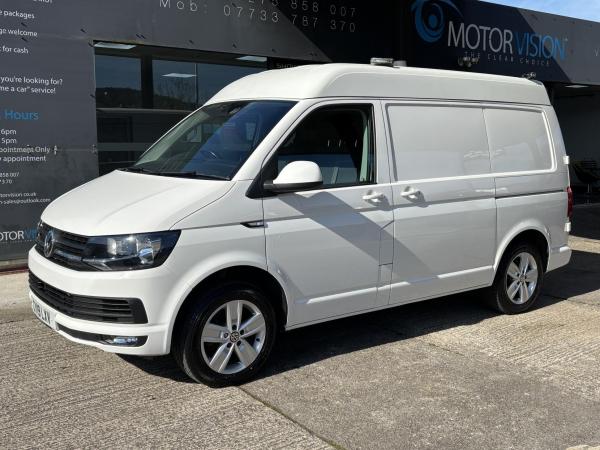 Volkswagen Transporter 2.0 TDI T32 BlueMotion Tech Highline Panel Van 5dr Diesel Manual 4Motion SWB Euro 6 (s/s) (150 ps)