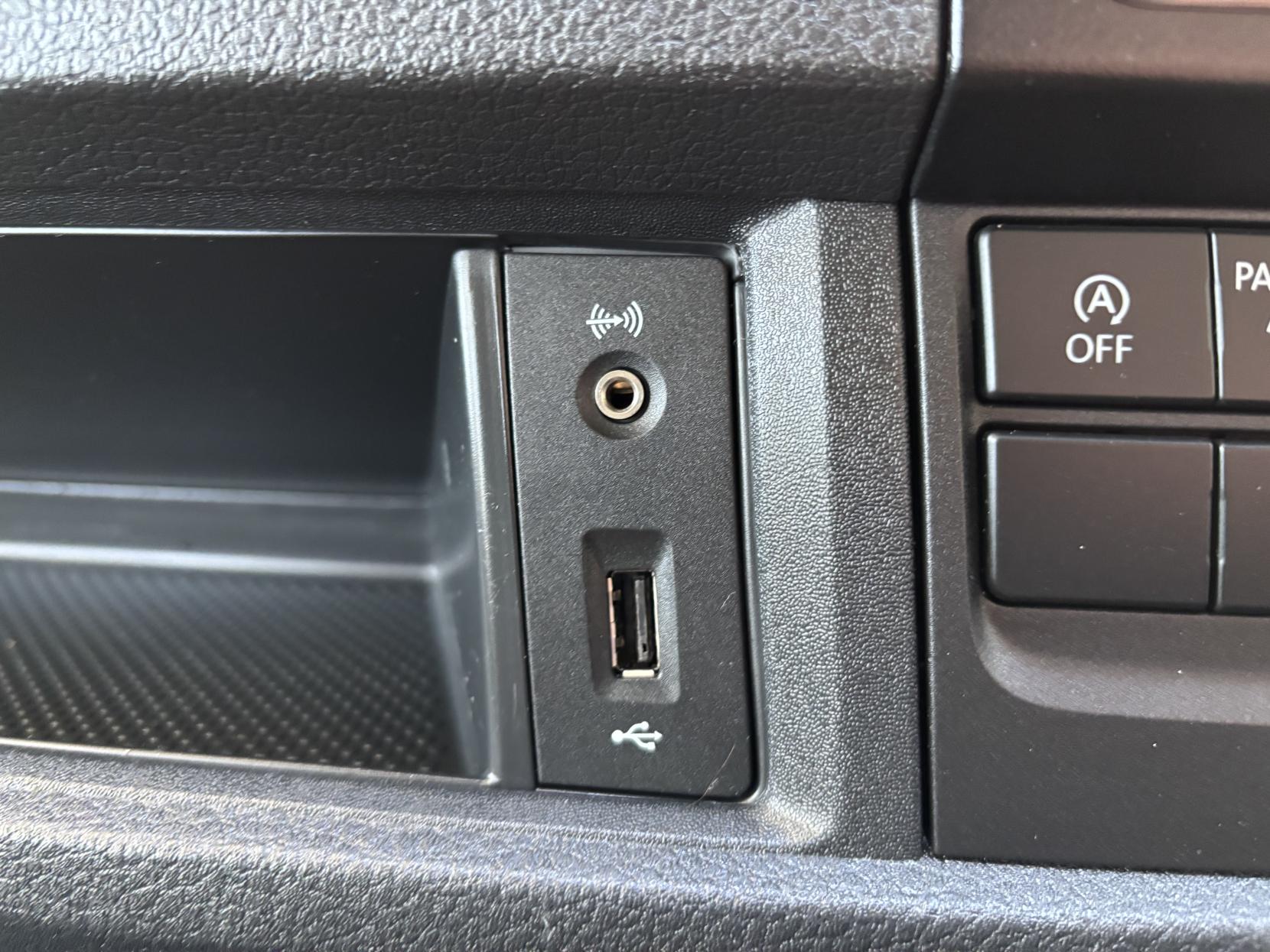 Volkswagen Transporter 2.0 TDI T32 BlueMotion Tech Highline Panel Van 5dr Diesel Manual 4Motion SWB Euro 6 (s/s) (150 ps)