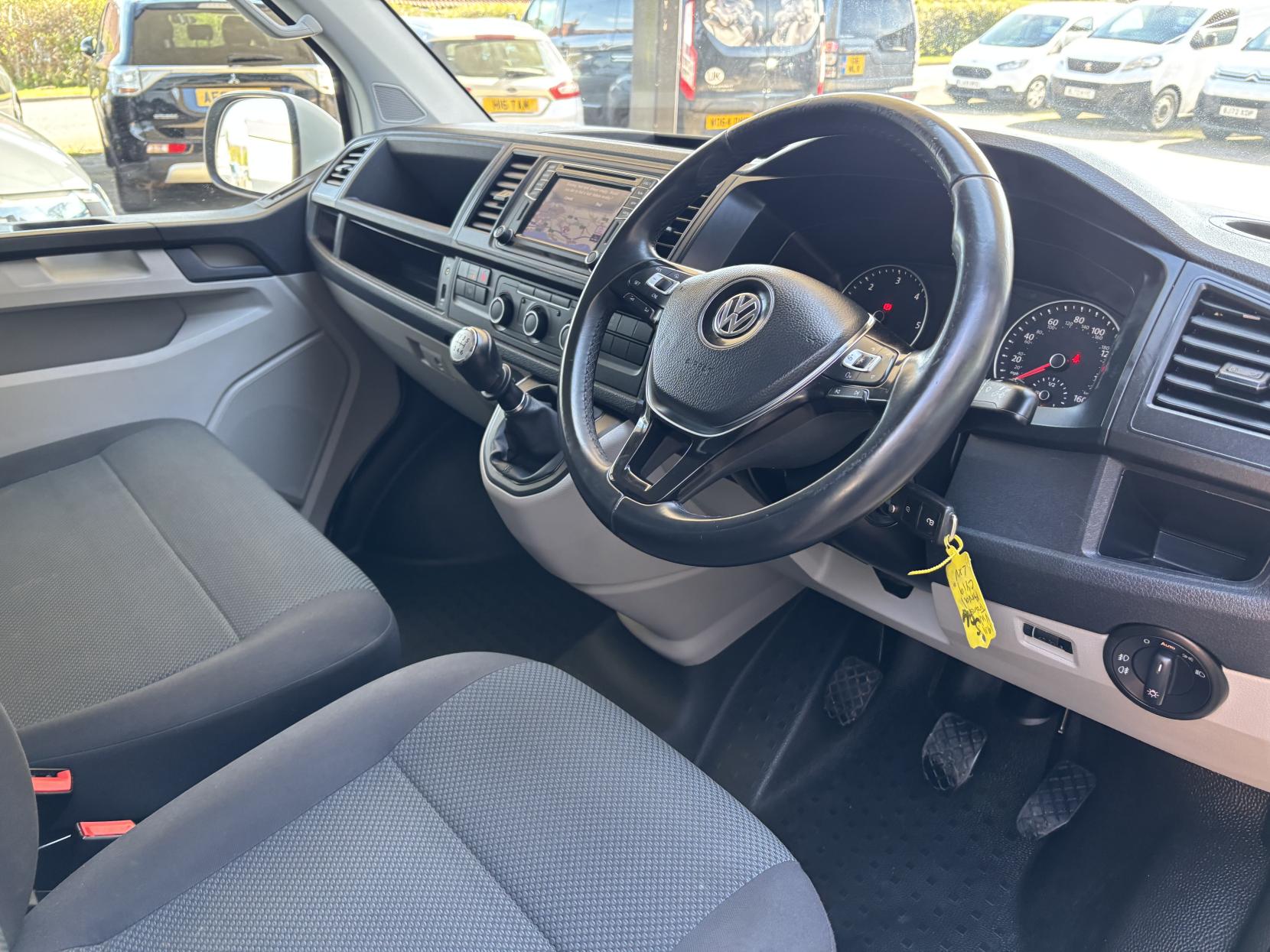 Volkswagen Transporter 2.0 TDI T32 BlueMotion Tech Highline Panel Van 5dr Diesel Manual 4Motion SWB Euro 6 (s/s) (150 ps)