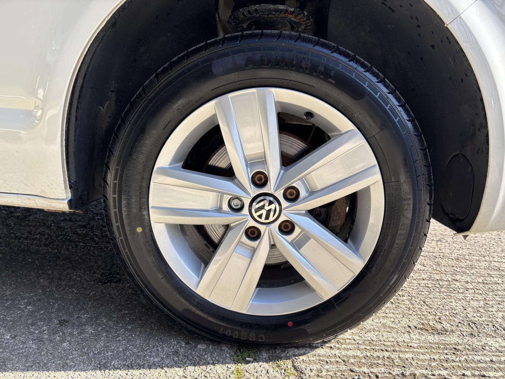 Volkswagen Transporter 2.0 TDI T32 BlueMotion Tech Highline Panel Van 5dr Diesel Manual 4Motion SWB Euro 6 (s/s) (150 ps)