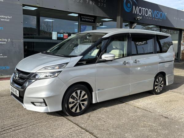 Nissan Serena 2.0 2.0 Hybrid Highway Star