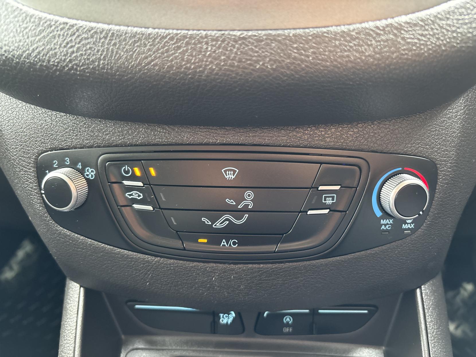 Ford Transit Courier 1.5 TDCi Trend Panel Van 5dr Diesel Manual L1 Euro 6 (75 ps)