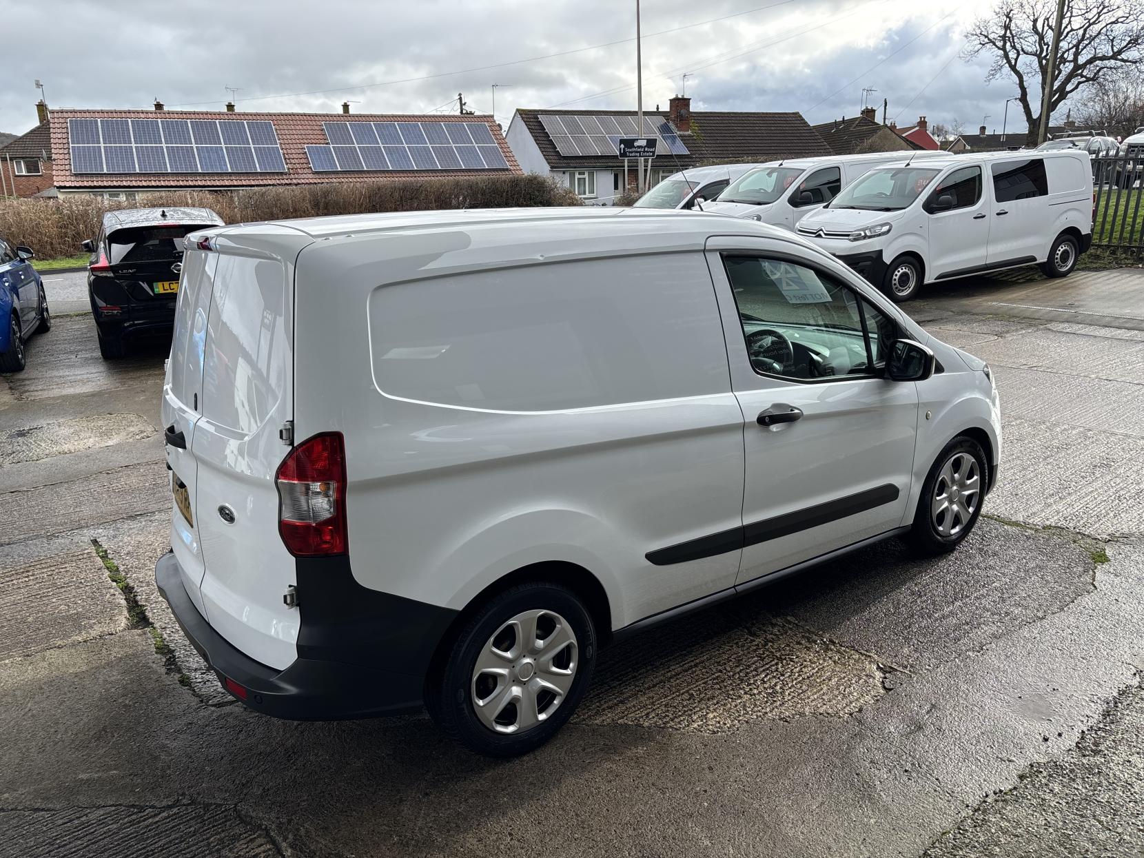 Ford Transit Courier 1.5 TDCi Trend Panel Van 5dr Diesel Manual L1 Euro 6 (75 ps)