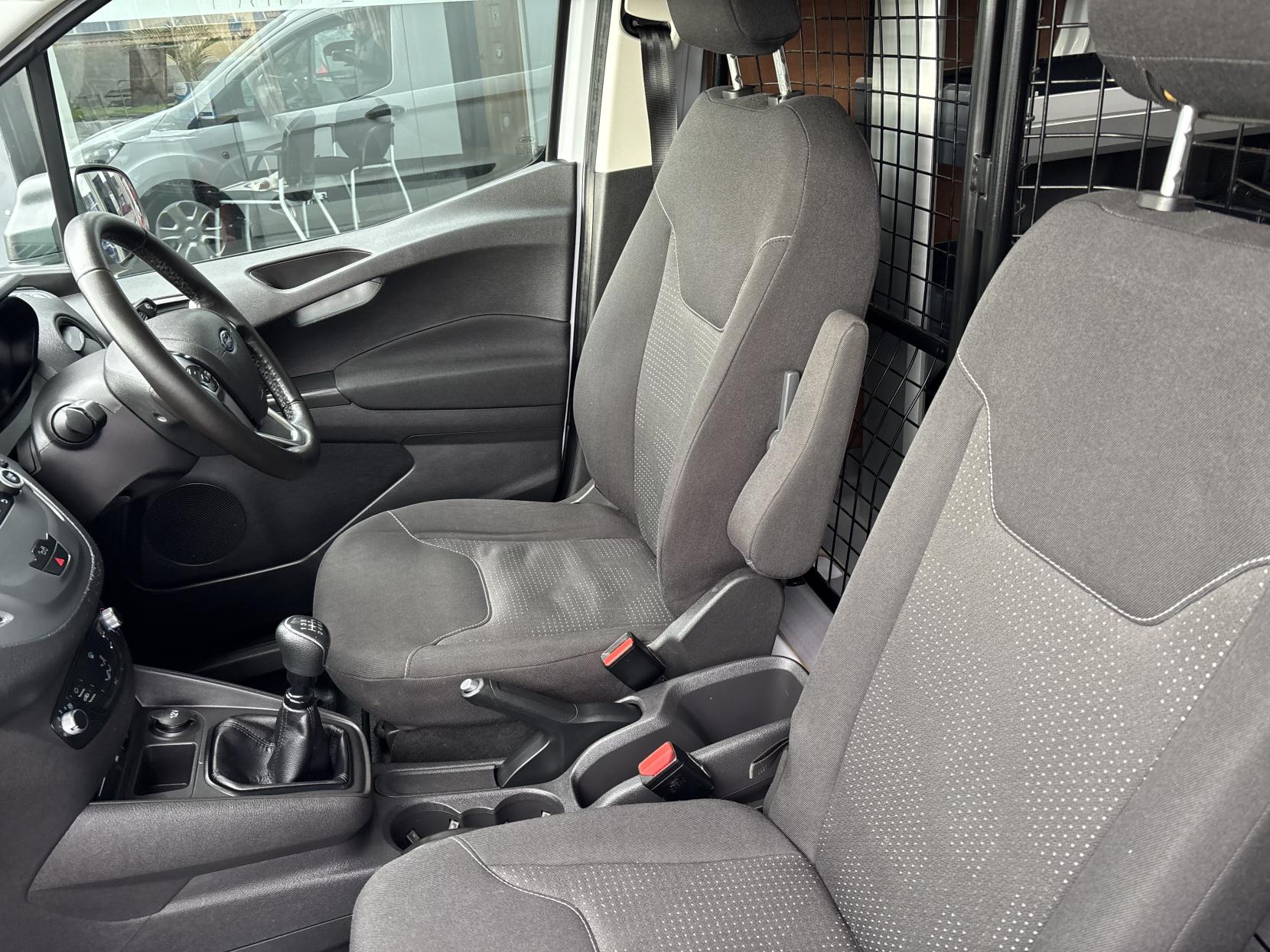 Ford Transit Courier 1.5 TDCi Trend Panel Van 5dr Diesel Manual L1 Euro 6 (75 ps)