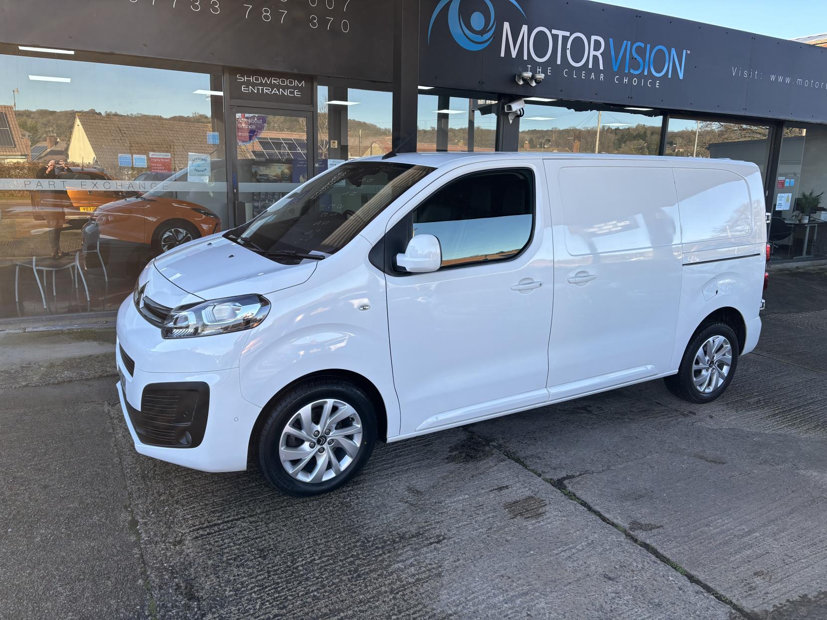 Citroen Dispatch 2.0 BlueHDi 1400 Driver M Panel Van 6dr Diesel Manual FWD 2 Euro 6 (s/s) (120 ps)