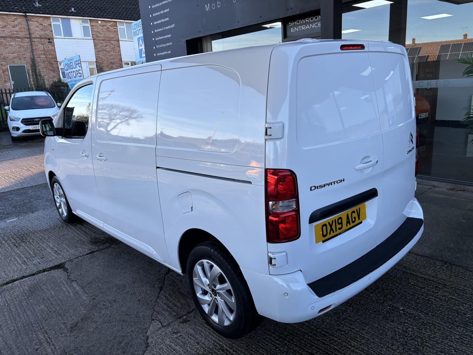 Citroen Dispatch 2.0 BlueHDi 1400 Driver M Panel Van 6dr Diesel Manual FWD 2 Euro 6 (s/s) (120 ps)