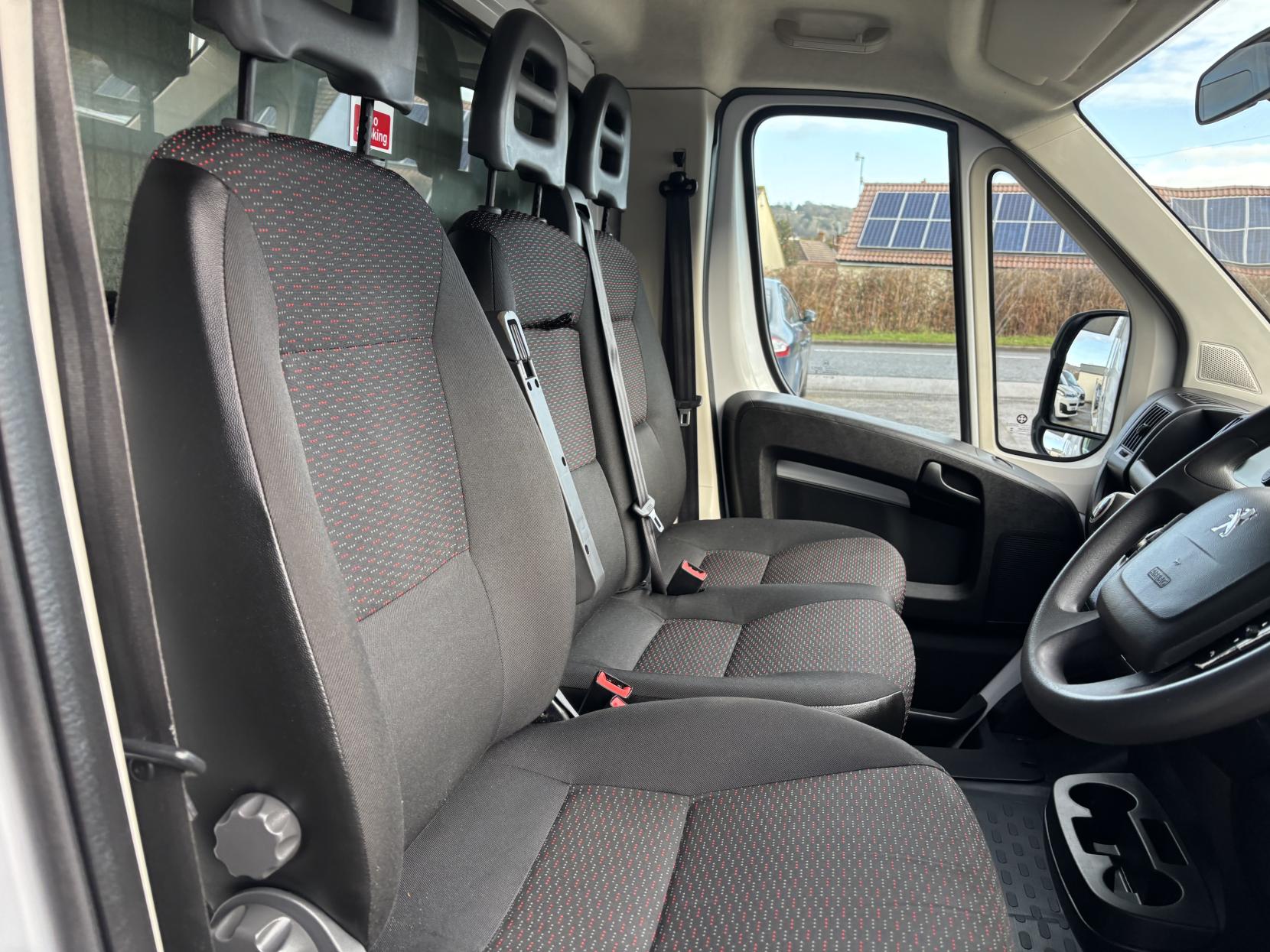 Peugeot Boxer LOW LOADER DROPSIDE SPECIALIST VEHICLE BLUEHDI 335 B/B