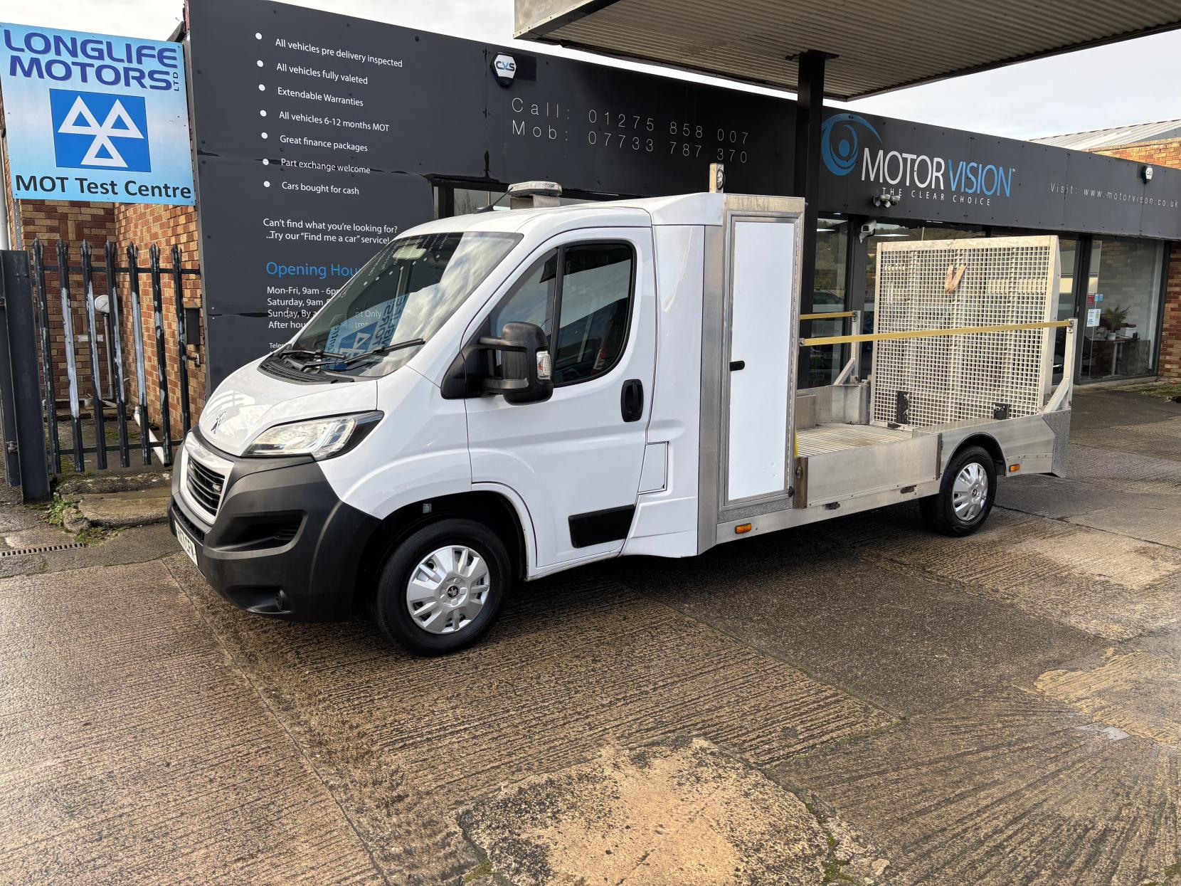 Peugeot Boxer LOW LOADER DROPSIDE SPECIALIST VEHICLE BLUEHDI 335 B/B