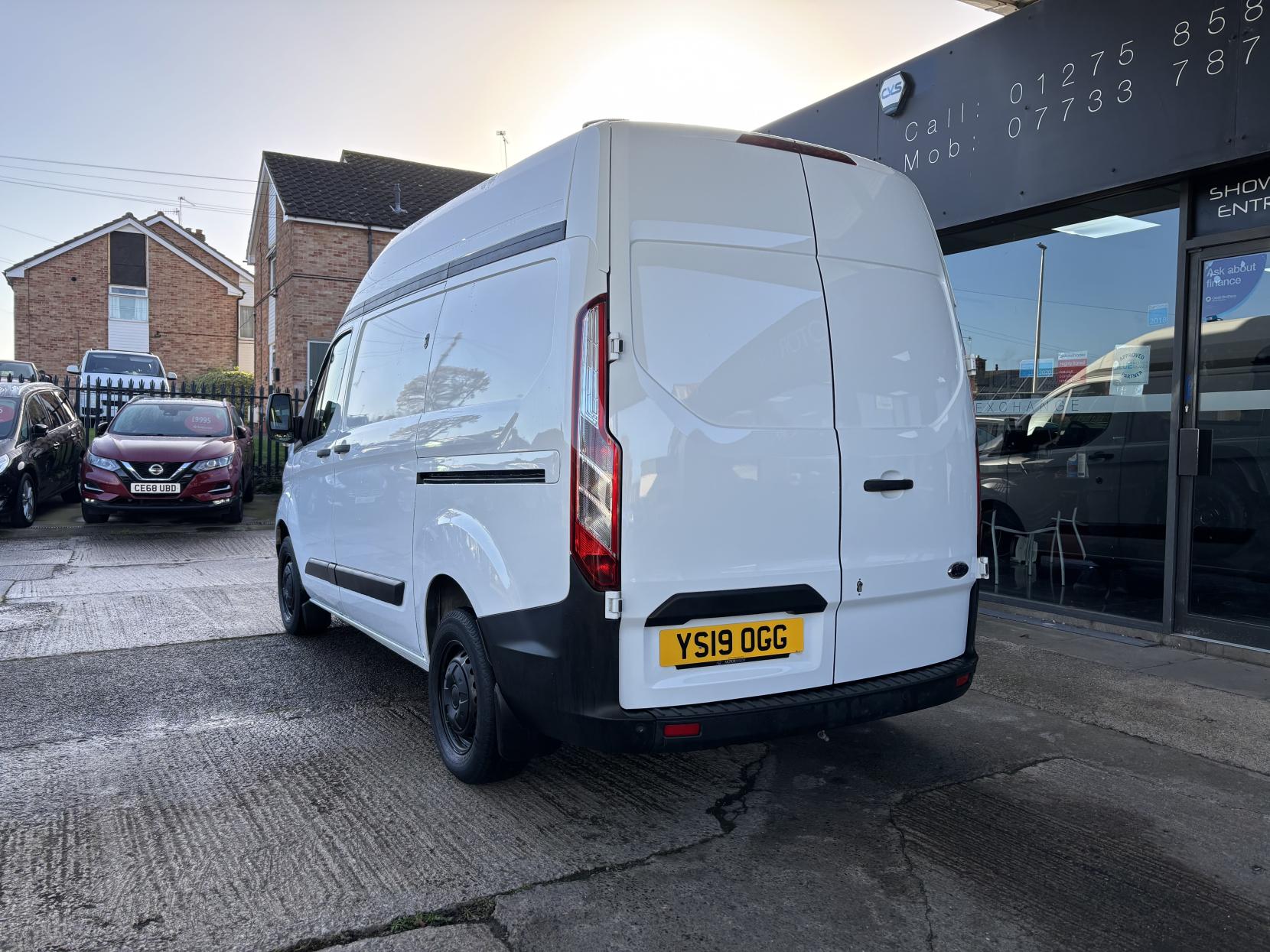 Ford Transit Custom 2.0 300 EcoBlue Panel Van 5dr Diesel Manual L1 H2 Euro 6 (105 ps)