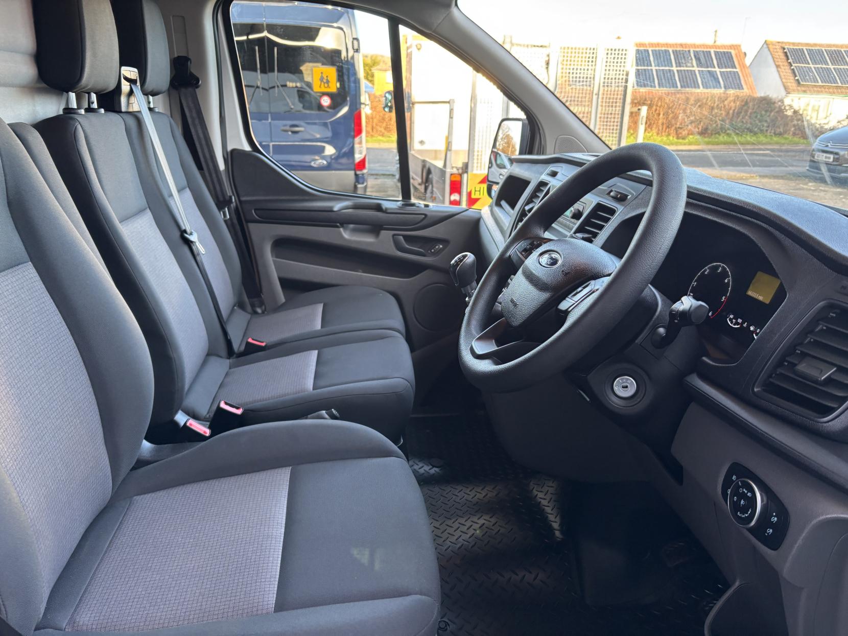 Ford Transit Custom 2.0 300 EcoBlue Panel Van 5dr Diesel Manual L1 H2 Euro 6 (105 ps)