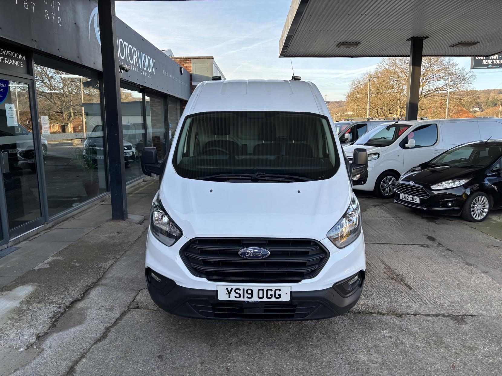 Ford Transit Custom 2.0 300 EcoBlue Panel Van 5dr Diesel Manual L1 H2 Euro 6 (105 ps)