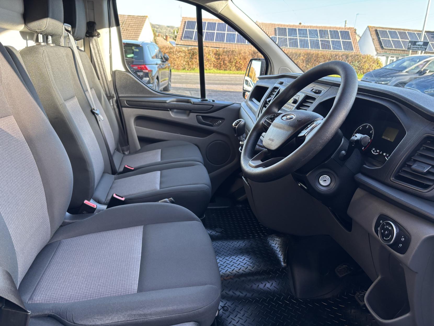 Ford Transit Custom 2.0 300 EcoBlue Panel Van 5dr Diesel Manual L1 H2 Euro 6 (105 ps)