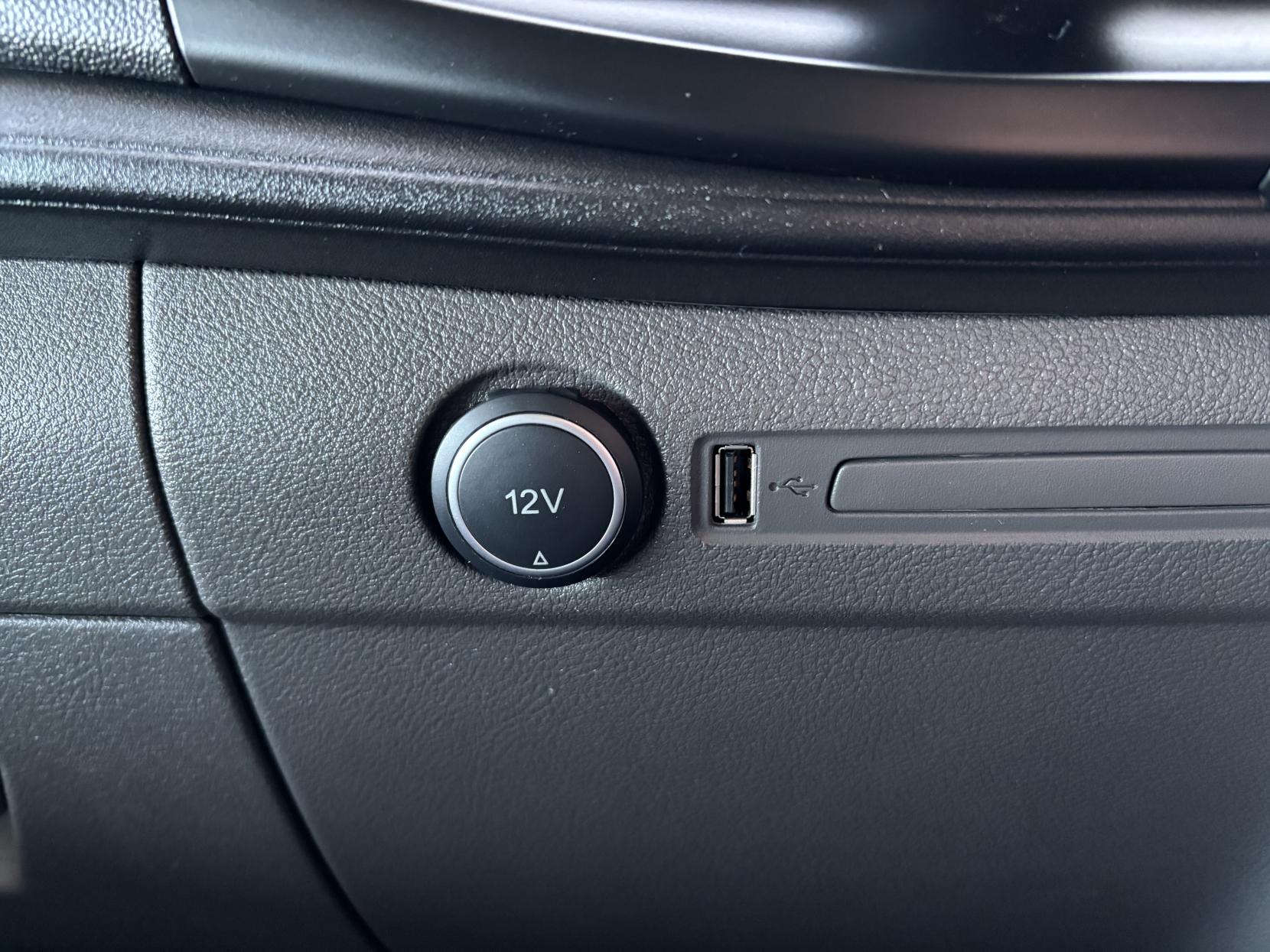 Ford Transit Custom 2.0 300 EcoBlue Panel Van 5dr Diesel Manual L1 H2 Euro 6 (105 ps)