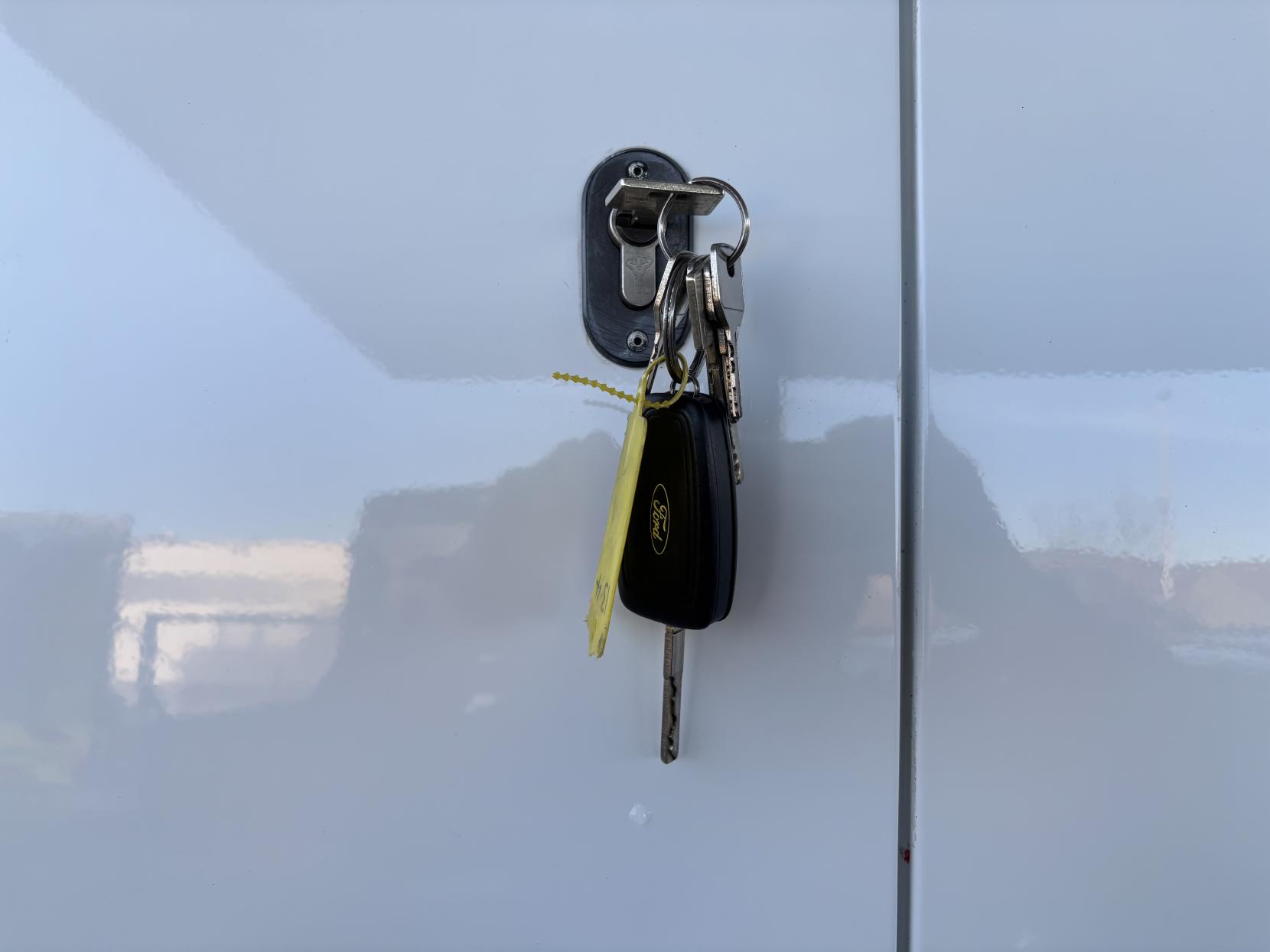 Ford Transit Custom 2.0 300 EcoBlue Panel Van 5dr Diesel Manual L1 H2 Euro 6 (105 ps)