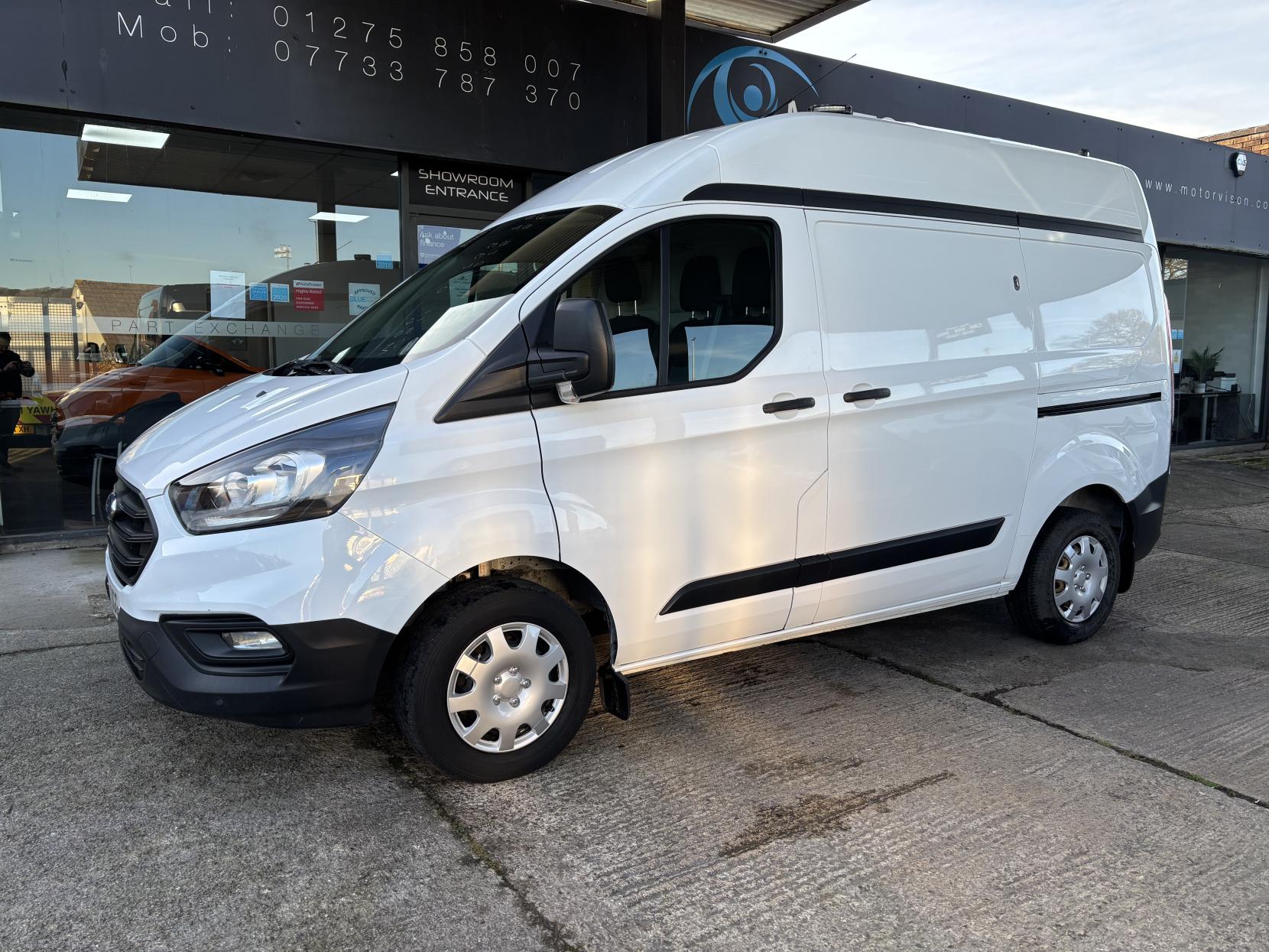 Ford Transit Custom 2.0 300 EcoBlue Panel Van 5dr Diesel Manual L1 H2 Euro 6 (105 ps)