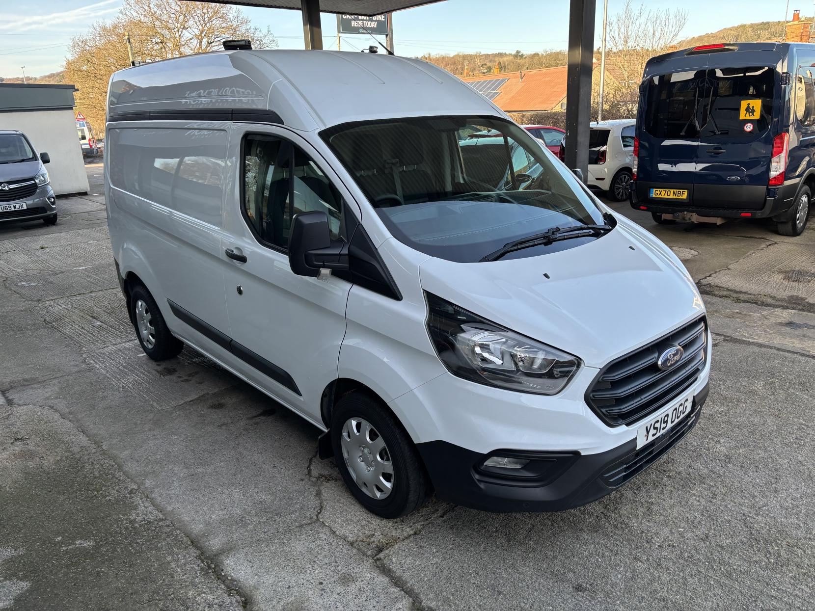 Ford Transit Custom 2.0 300 EcoBlue Panel Van 5dr Diesel Manual L1 H2 Euro 6 (105 ps)