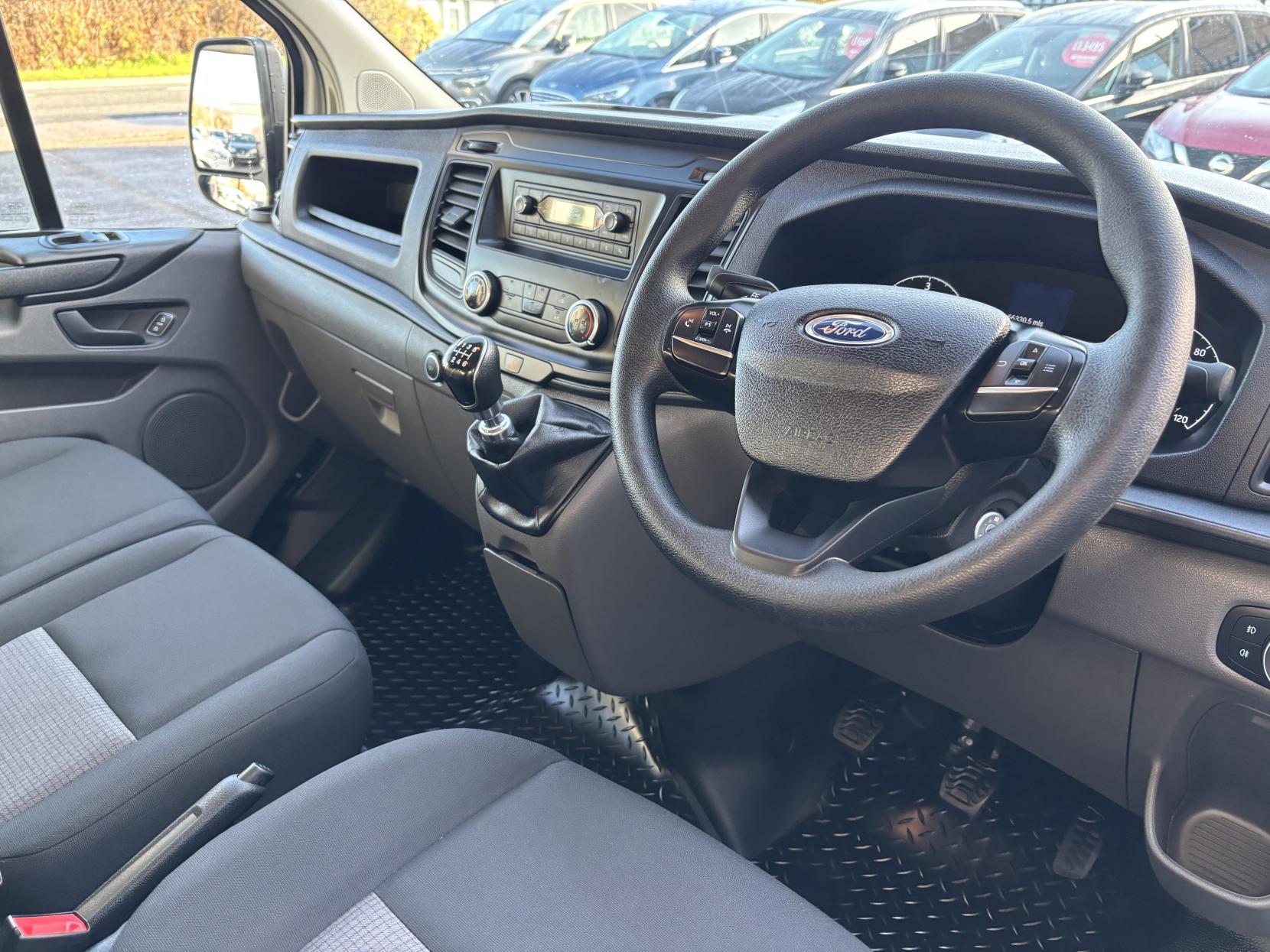 Ford Transit Custom 2.0 300 EcoBlue Panel Van 5dr Diesel Manual L1 H2 Euro 6 (105 ps)