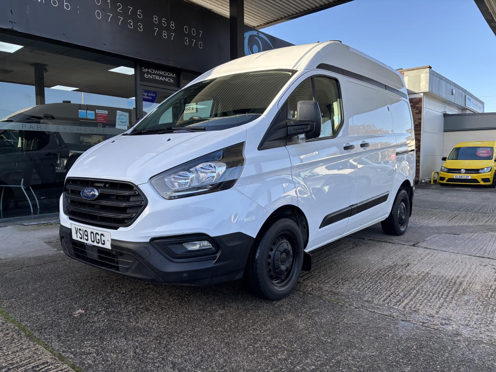 Ford Transit Custom 2.0 300 EcoBlue Panel Van 5dr Diesel Manual L1 H2 Euro 6 (105 ps)