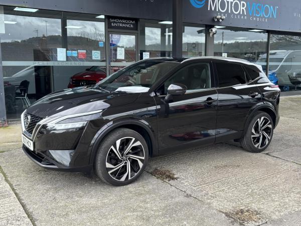 Nissan Qashqai 1.3 DIG-T MHEV Tekna+ SUV 5dr Petrol Hybrid XTRON Euro 6 (s/s) (158 ps)