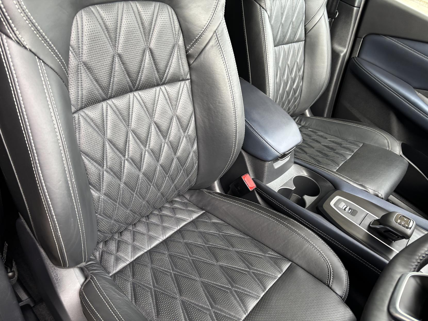 Nissan Qashqai 1.3 DIG-T MHEV Tekna+ SUV 5dr Petrol Hybrid XTRON Euro 6 (s/s) (158 ps)