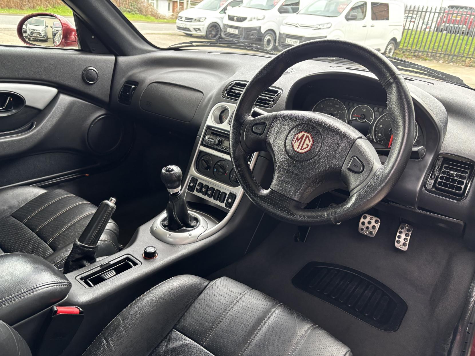 MG TF 1.8 Convertible 2dr Petrol Manual (185 g/km, 134 bhp)