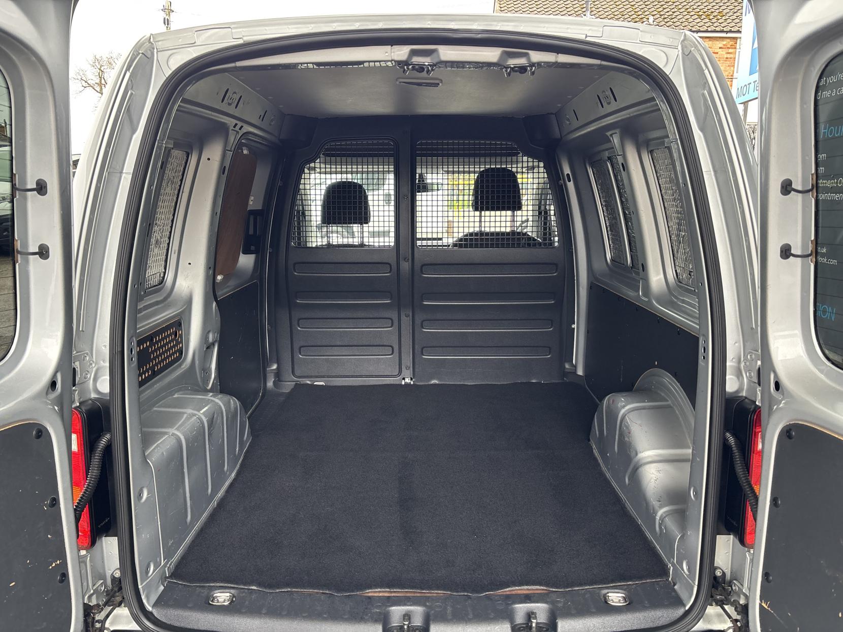 Volkswagen Caddy 2.0 TDI C20 BlueMotion Tech Highline Panel Van 5dr Diesel Manual SWB Euro 6 (s/s) (150 ps)