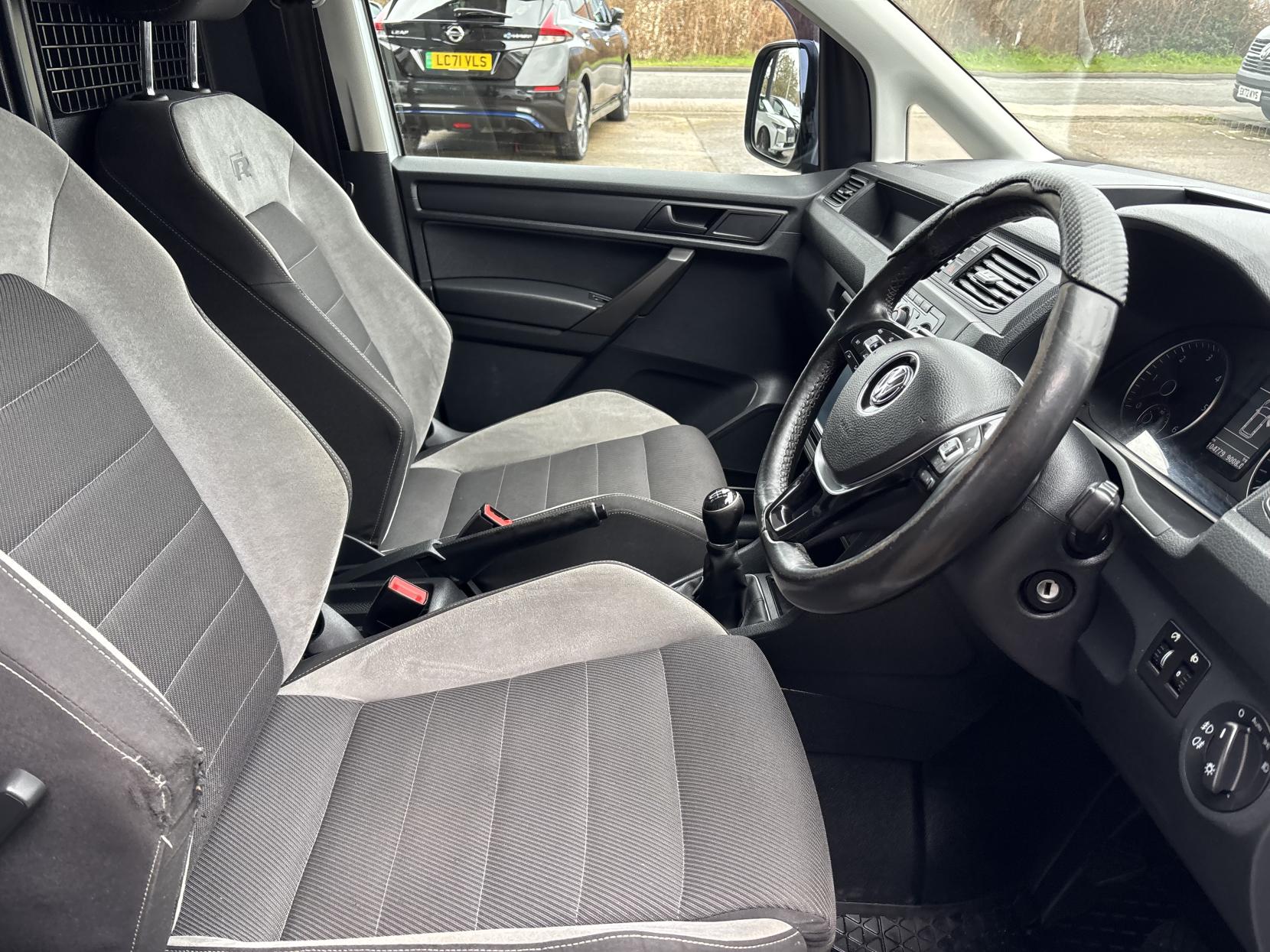 Volkswagen Caddy 2.0 TDI C20 BlueMotion Tech Highline Panel Van 5dr Diesel Manual SWB Euro 6 (s/s) (150 ps)