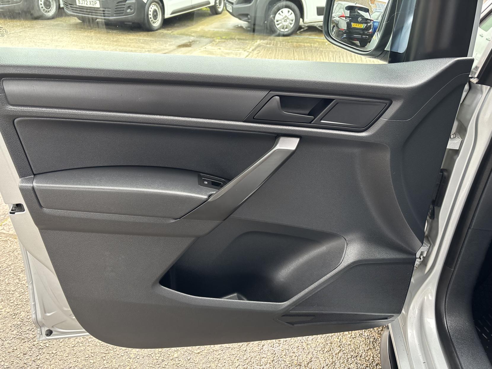 Volkswagen Caddy 2.0 TDI C20 BlueMotion Tech Highline Panel Van 5dr Diesel Manual SWB Euro 6 (s/s) (150 ps)