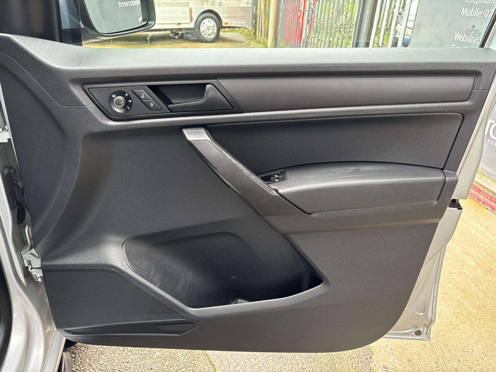 Volkswagen Caddy 2.0 TDI C20 BlueMotion Tech Highline Panel Van 5dr Diesel Manual SWB Euro 6 (s/s) (150 ps)