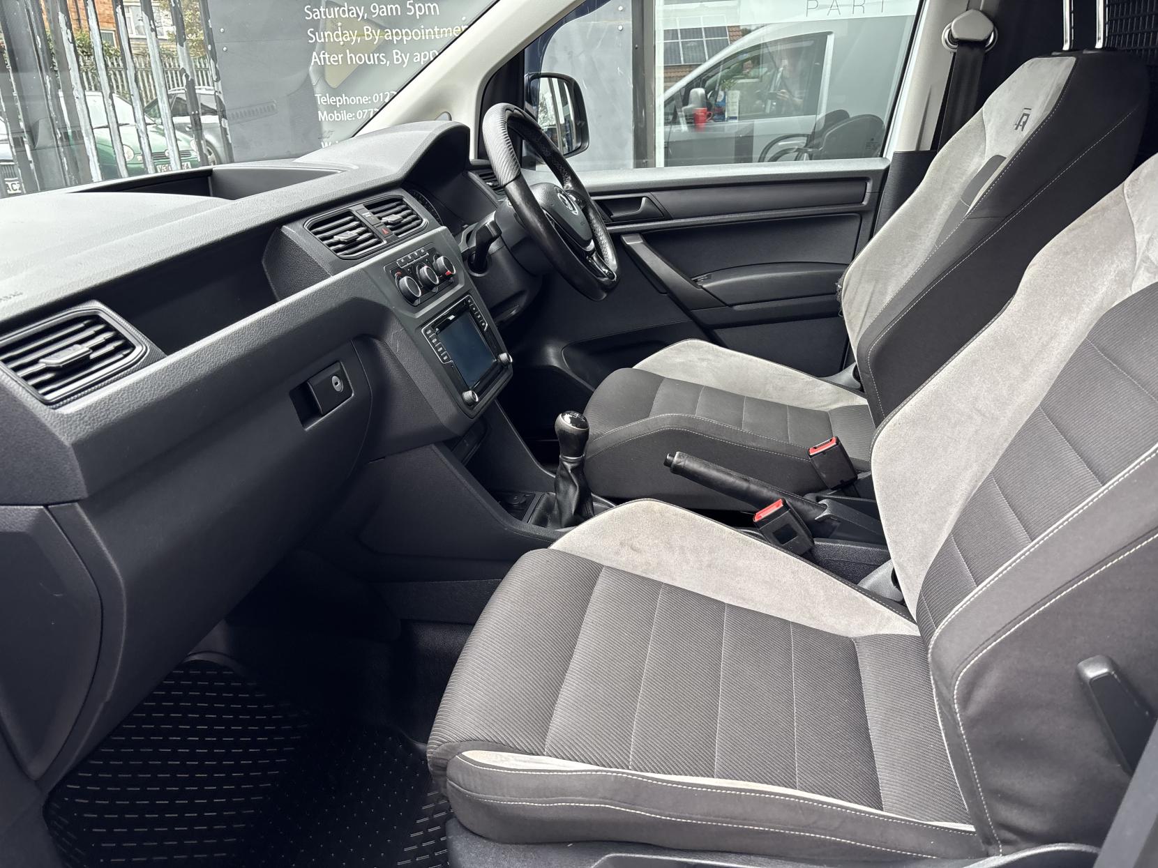 Volkswagen Caddy 2.0 TDI C20 BlueMotion Tech Highline Panel Van 5dr Diesel Manual SWB Euro 6 (s/s) (150 ps)