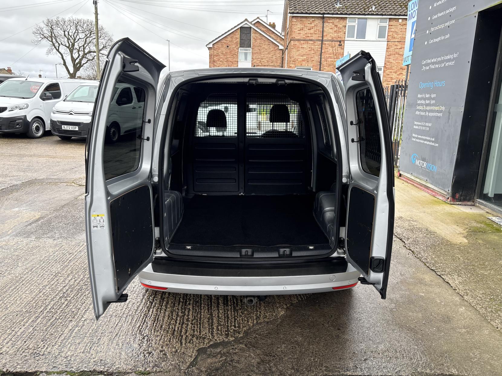 Volkswagen Caddy 2.0 TDI C20 BlueMotion Tech Highline Panel Van 5dr Diesel Manual SWB Euro 6 (s/s) (150 ps)