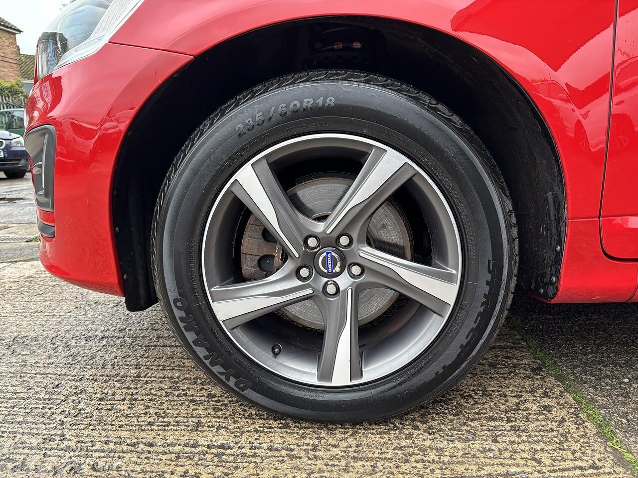 Volvo XC60 2.0 D4 R-Design Nav SUV 5dr Diesel Geartronic Euro 6 (s/s) (181 ps)