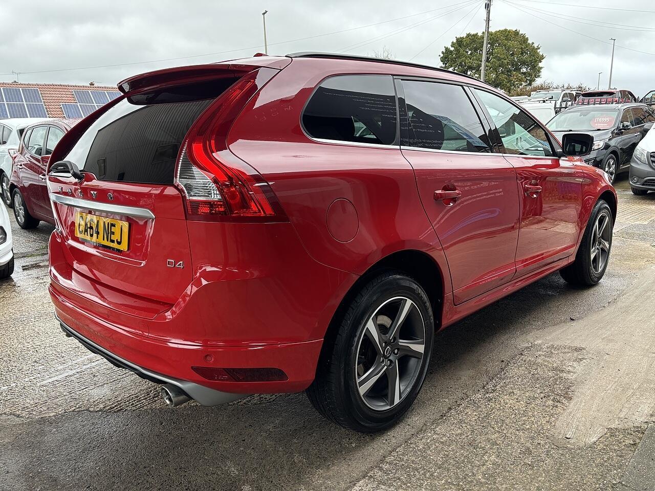 Volvo XC60 2.0 D4 R-Design Nav SUV 5dr Diesel Geartronic Euro 6 (s/s) (181 ps)