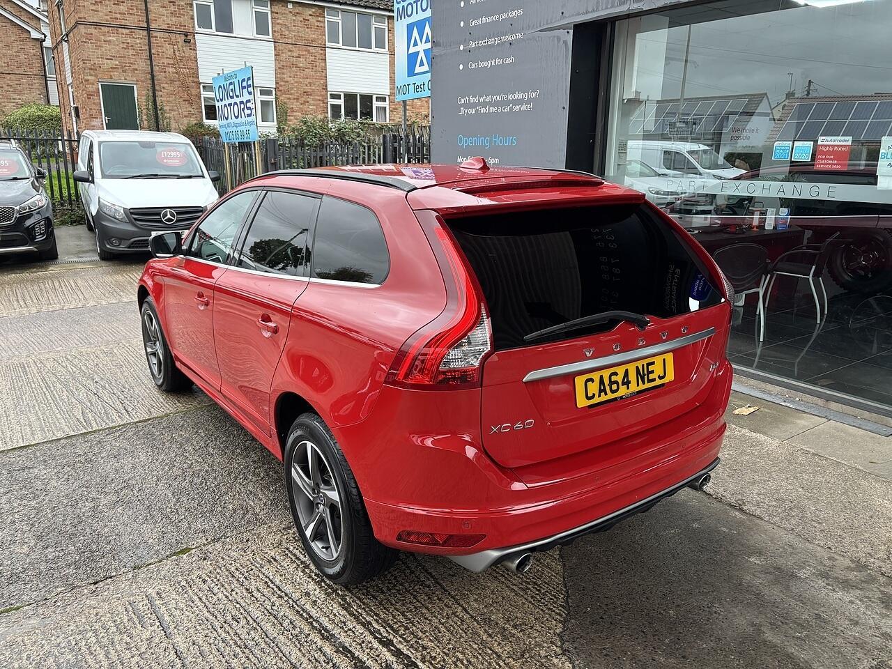 Volvo XC60 2.0 D4 R-Design Nav SUV 5dr Diesel Geartronic Euro 6 (s/s) (181 ps)