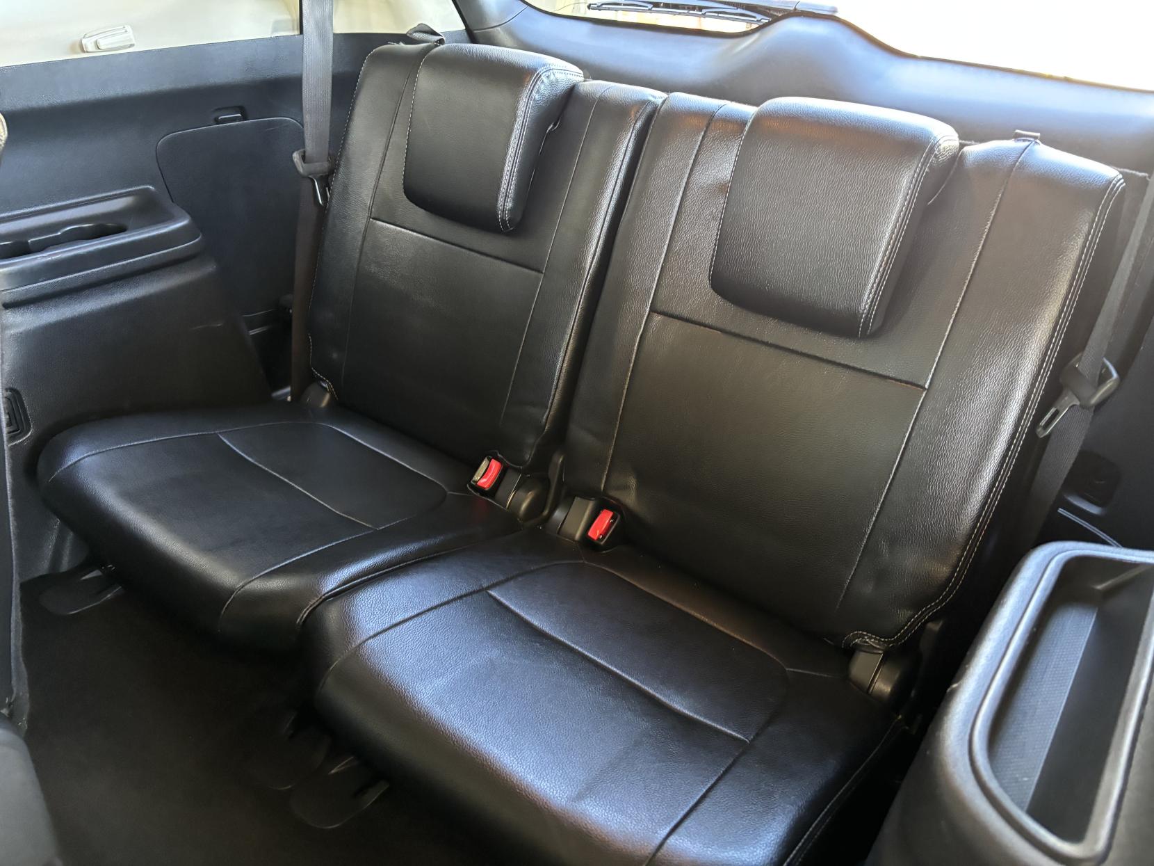 Mitsubishi Outlander 2.2 DI-D GX3 SUV 5dr Diesel Manual 4WD Euro 5 (s/s) (150 ps)