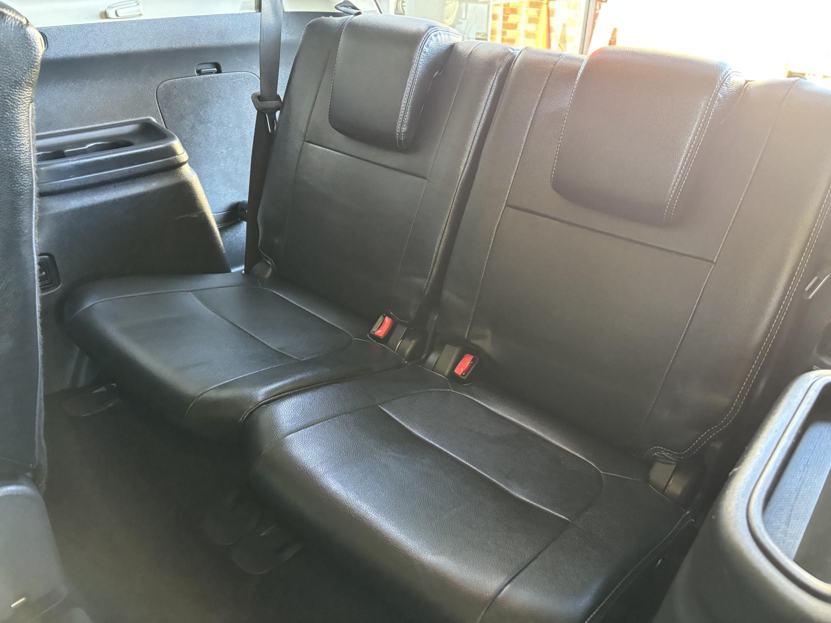 Mitsubishi Outlander 2.2 DI-D GX3 SUV 5dr Diesel Manual 4WD Euro 5 (s/s) (150 ps)